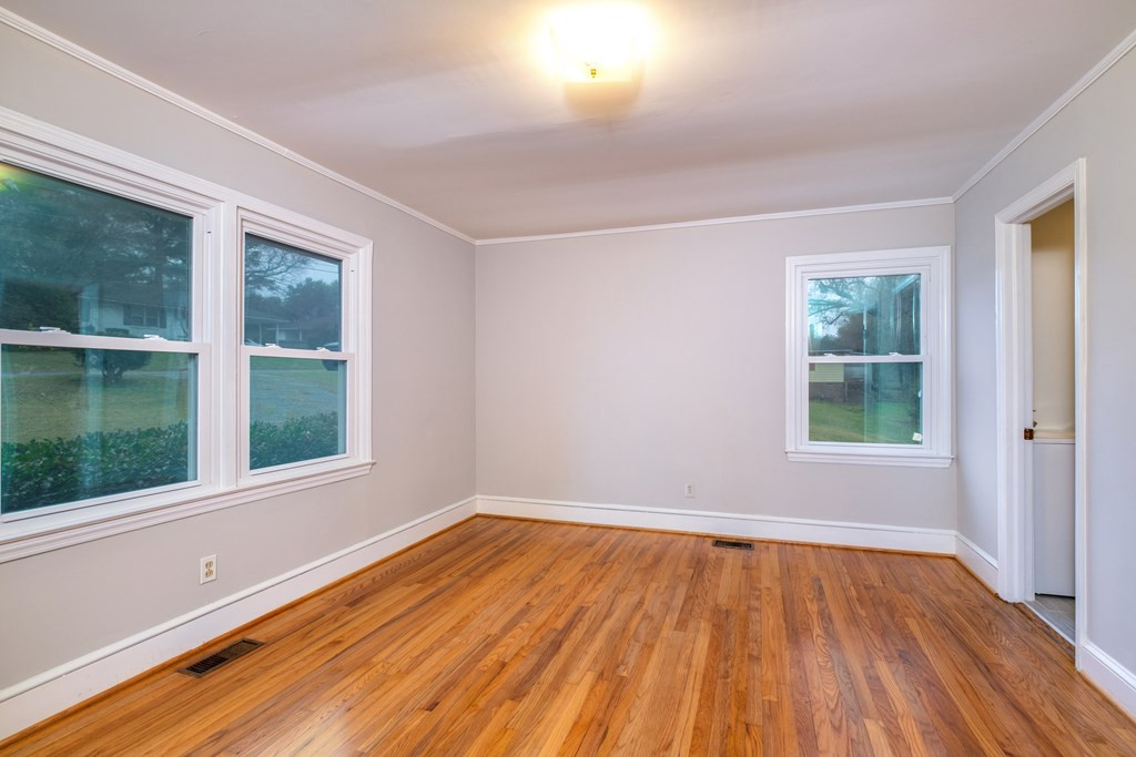 1833 Millwood Road Sumter, SC 29150 - Photo 14 of 39 Gallery Image 14