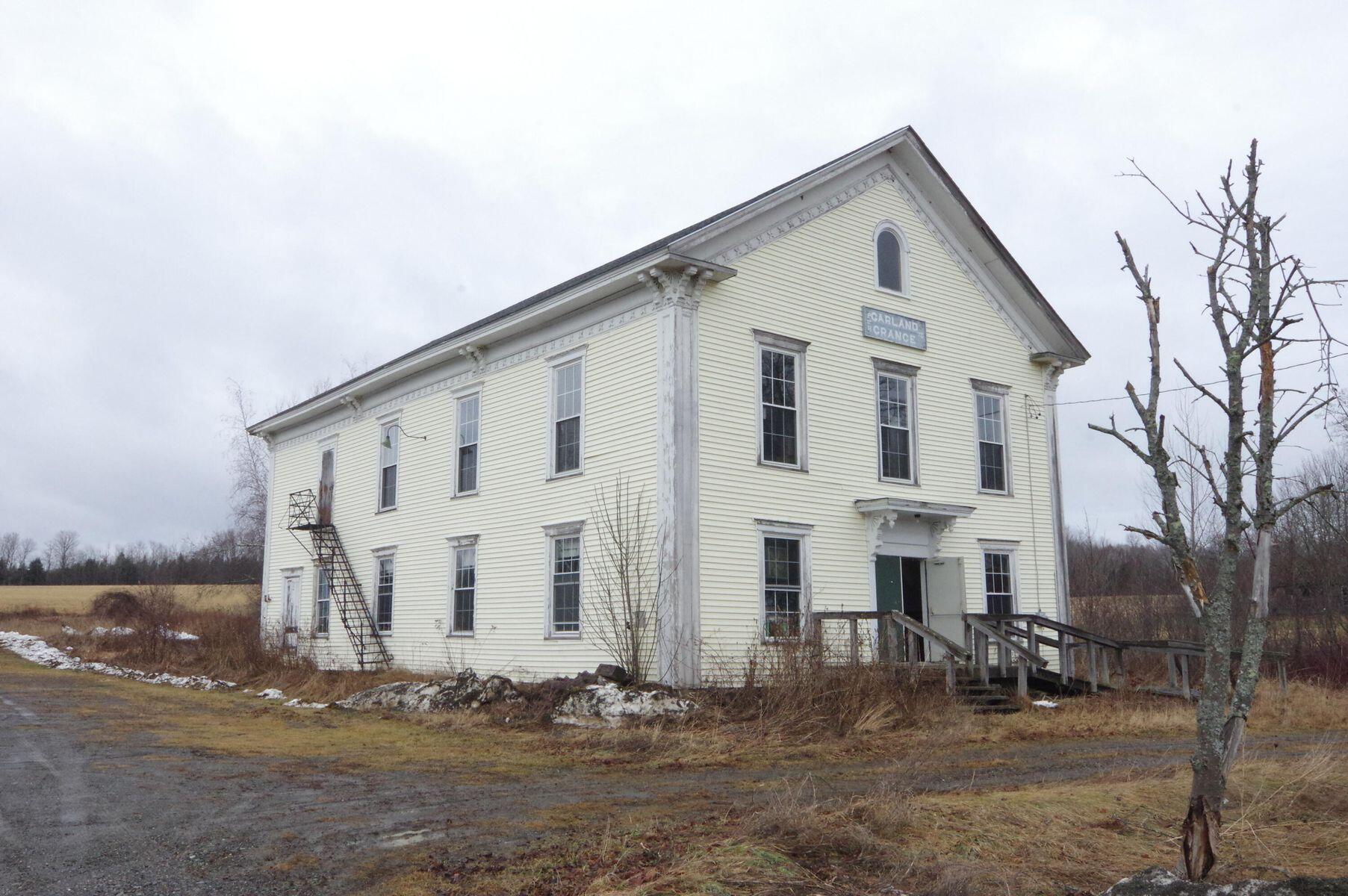 32 Oliver Hill Road Garland, ME 04939 - Photo 2 of 31 20230105001237165610000000-o