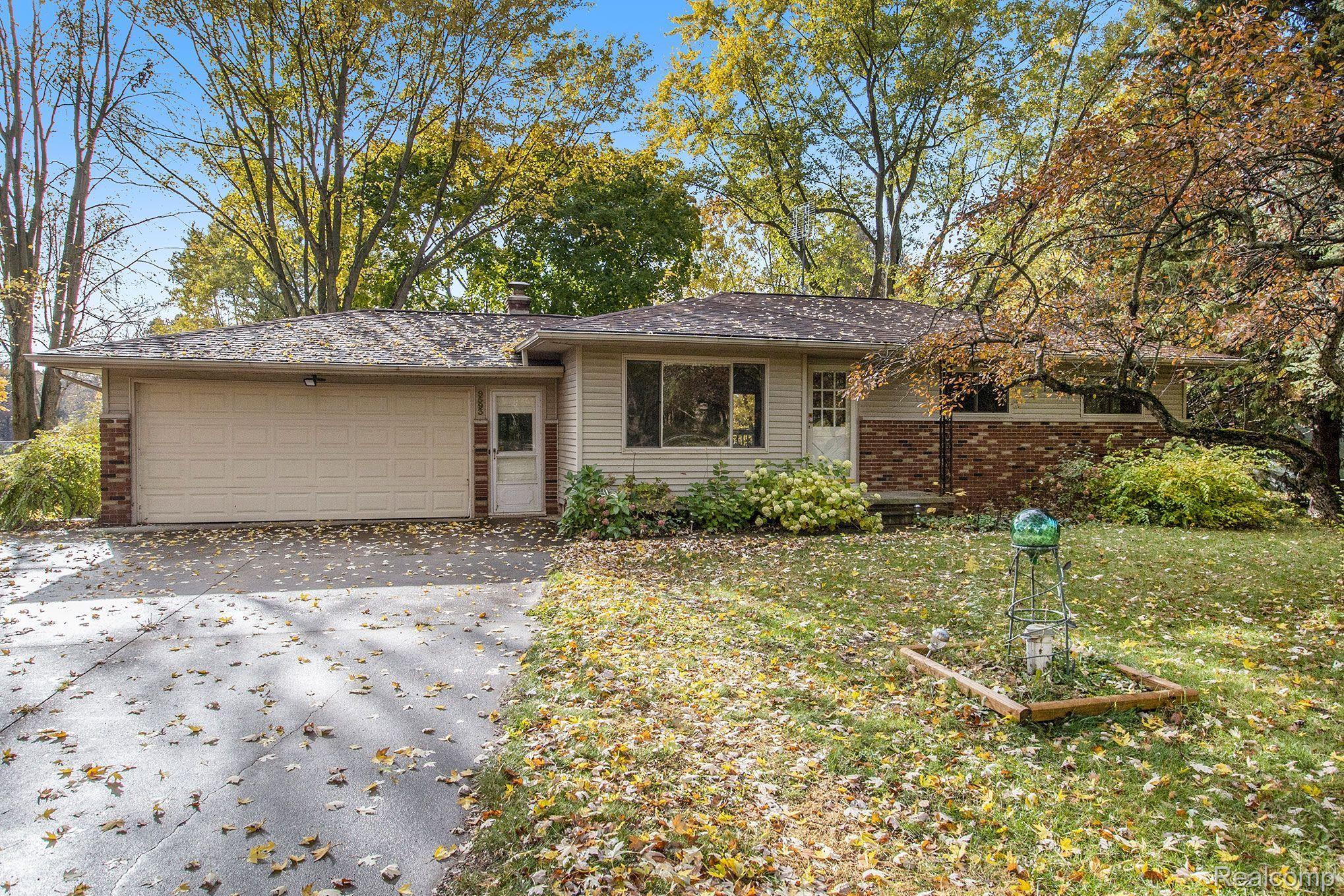9593 Andersonville Road Clarkston, MI 48346 - Photo 23 of 23 NICE CURB APPEAL!