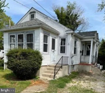 $2,400 | 18 1/2 Main Street, Pennsville, NJ 08070
