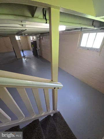 $2,400 | 18 1/2 Main Street, Pennsville, NJ 08070