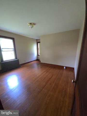 $2,400 | 18 1/2 Main Street, Pennsville, NJ 08070