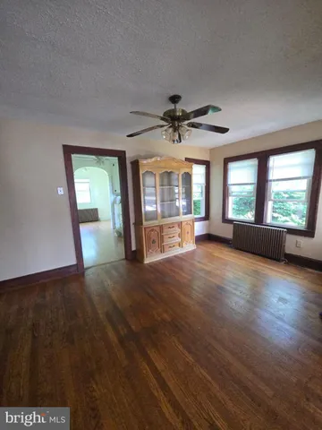 $2,400 | 18 1/2 Main Street, Pennsville, NJ 08070