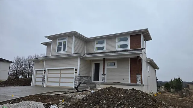 $844,550 | 12413 West 184th Street, Overland Park, KS 66013