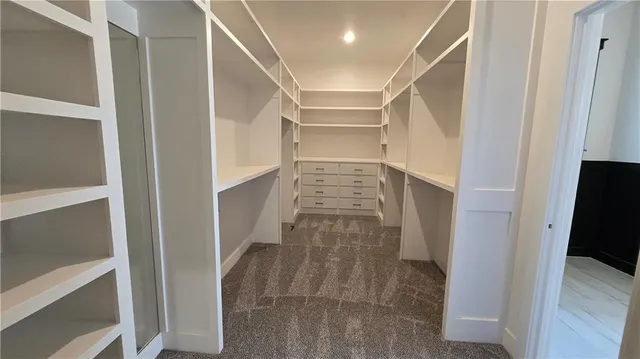 $844,550 | 12413 West 184th Street, Overland Park, KS 66013