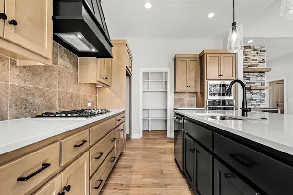 $844,550 | 12413 West 184th Street, Overland Park, KS 66013