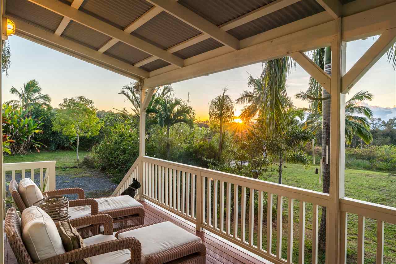 100 Laenani Street Haiku, HI 96708 - Photo 29 of 30 a view of balcony with furniture