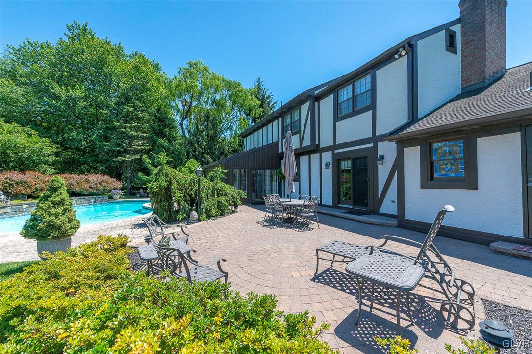 3503 Margate Road Bethlehem, PA 18020 - Photo 6 of 40 Gallery Image 6