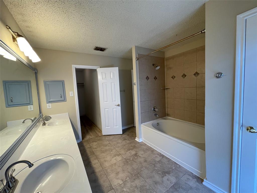 12010 Rosedown Lane Frisco, TX 75035 - Photo 28 of 37