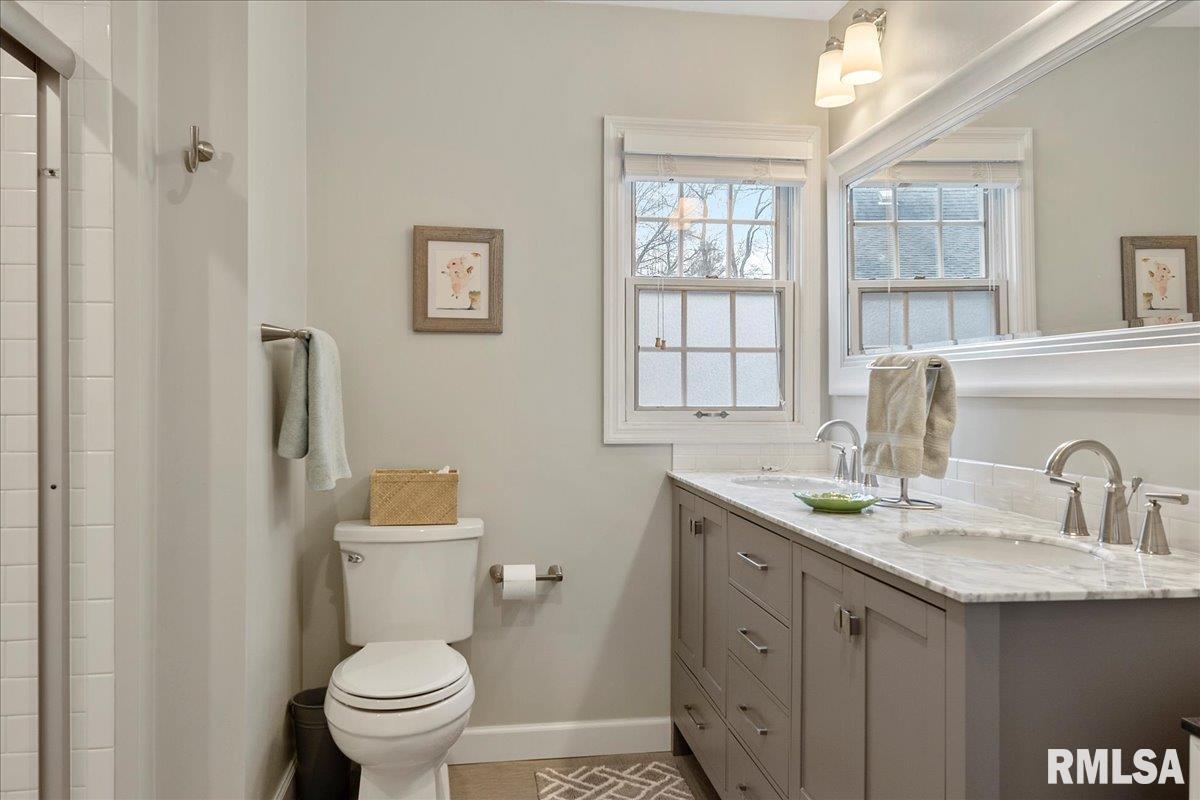 2105 Bates Avenue Springfield, IL 62704 - Photo 40 of 56 Gallery Image 40