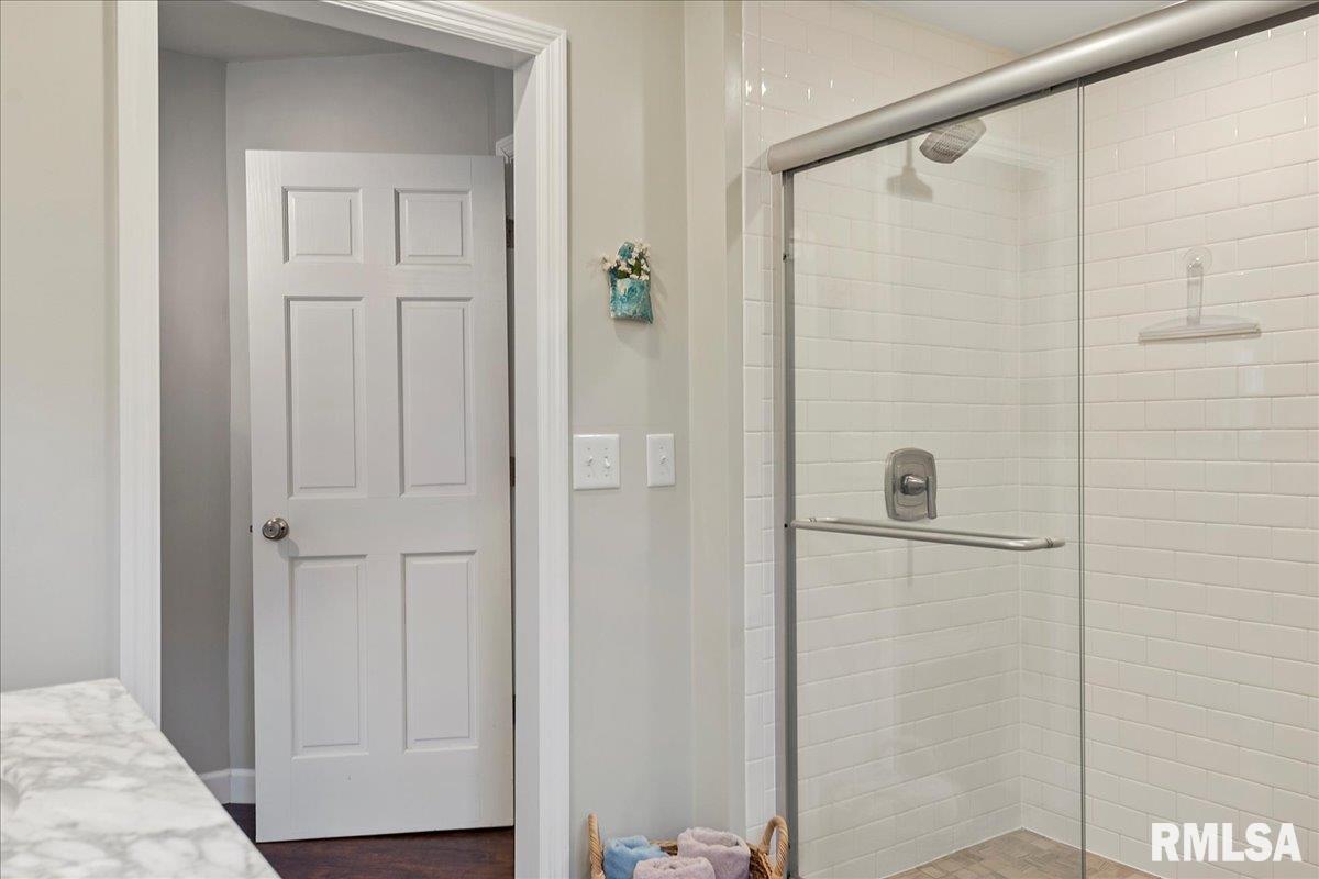 2105 Bates Avenue Springfield, IL 62704 - Photo 41 of 56 Gallery Image 41