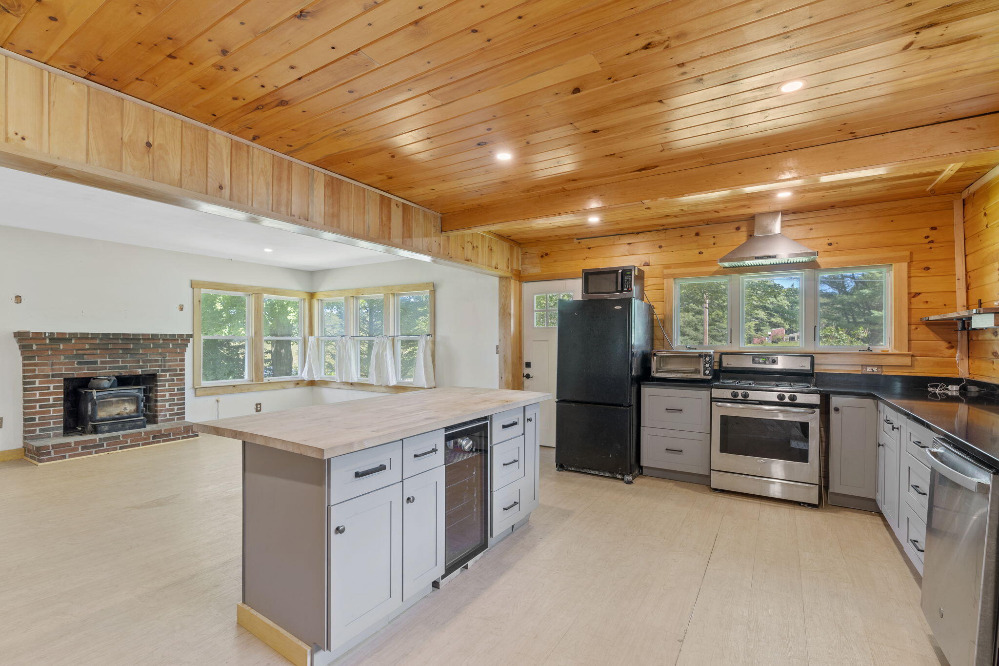 146 Greely Road Cumberland, ME 04021 - Photo 11 of 26 24-web-or-mls-DSC03534