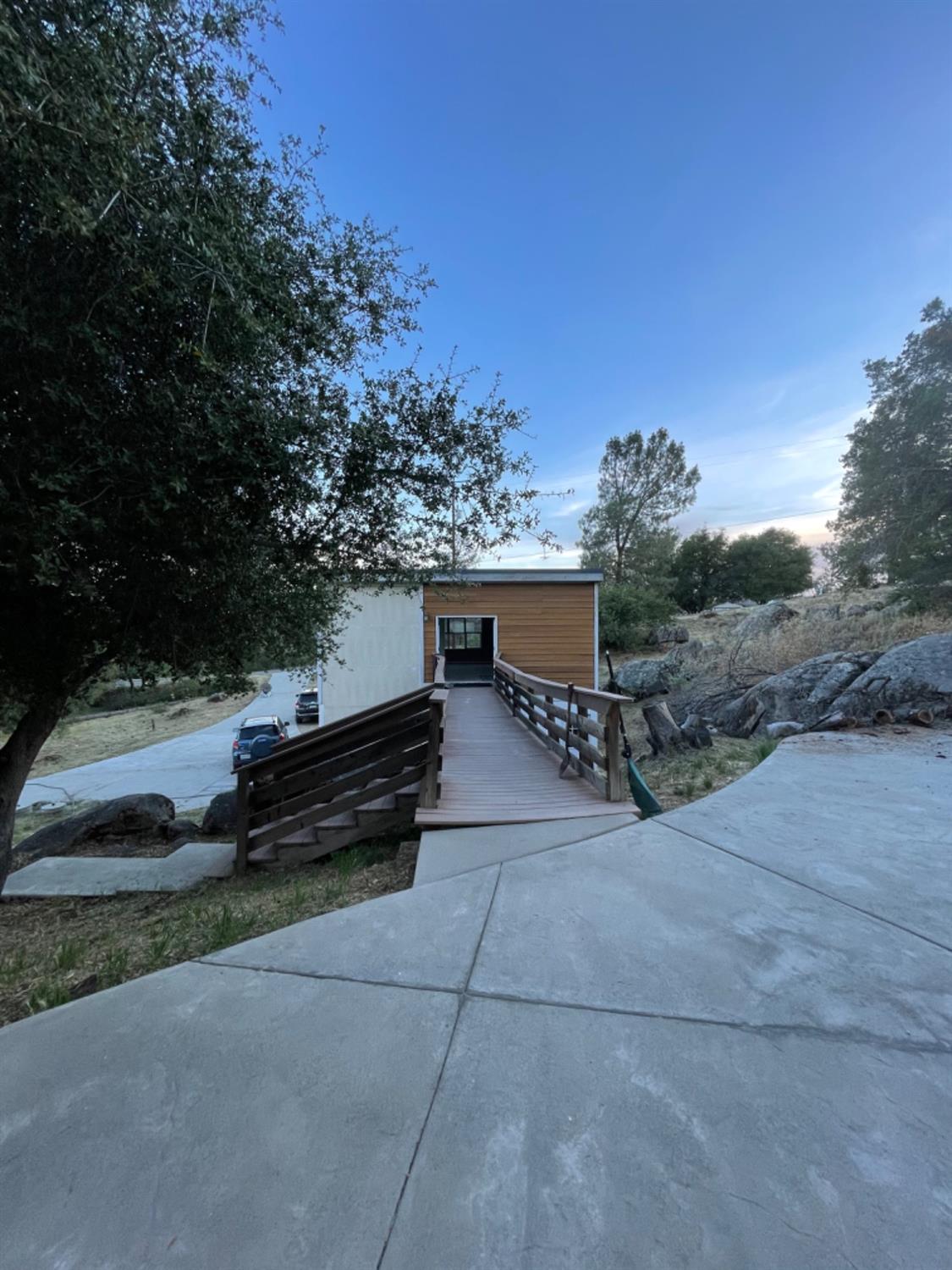 29295 Revis Road Coarsegold, CA 93614 - Photo 8 of 42 Gallery Image 8