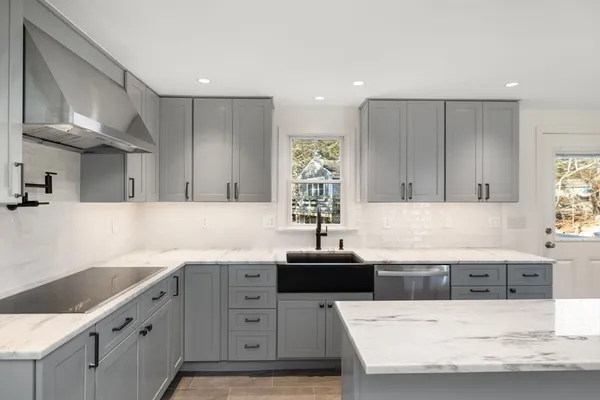 $925,000 | 1 Shore Drive, Harwich, MA 02645