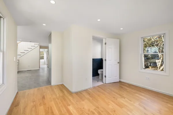 $925,000 | 1 Shore Drive, Harwich, MA 02645