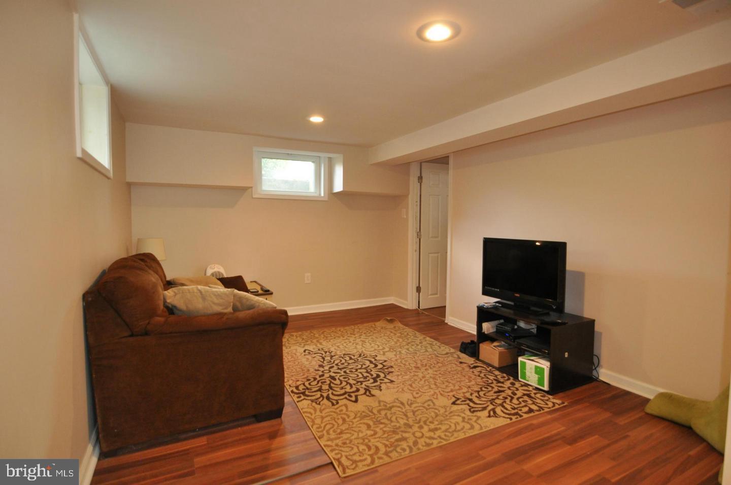 4716 Backlick Road Annandale, VA 22003 - Photo 22 of 24 Gallery Image 22