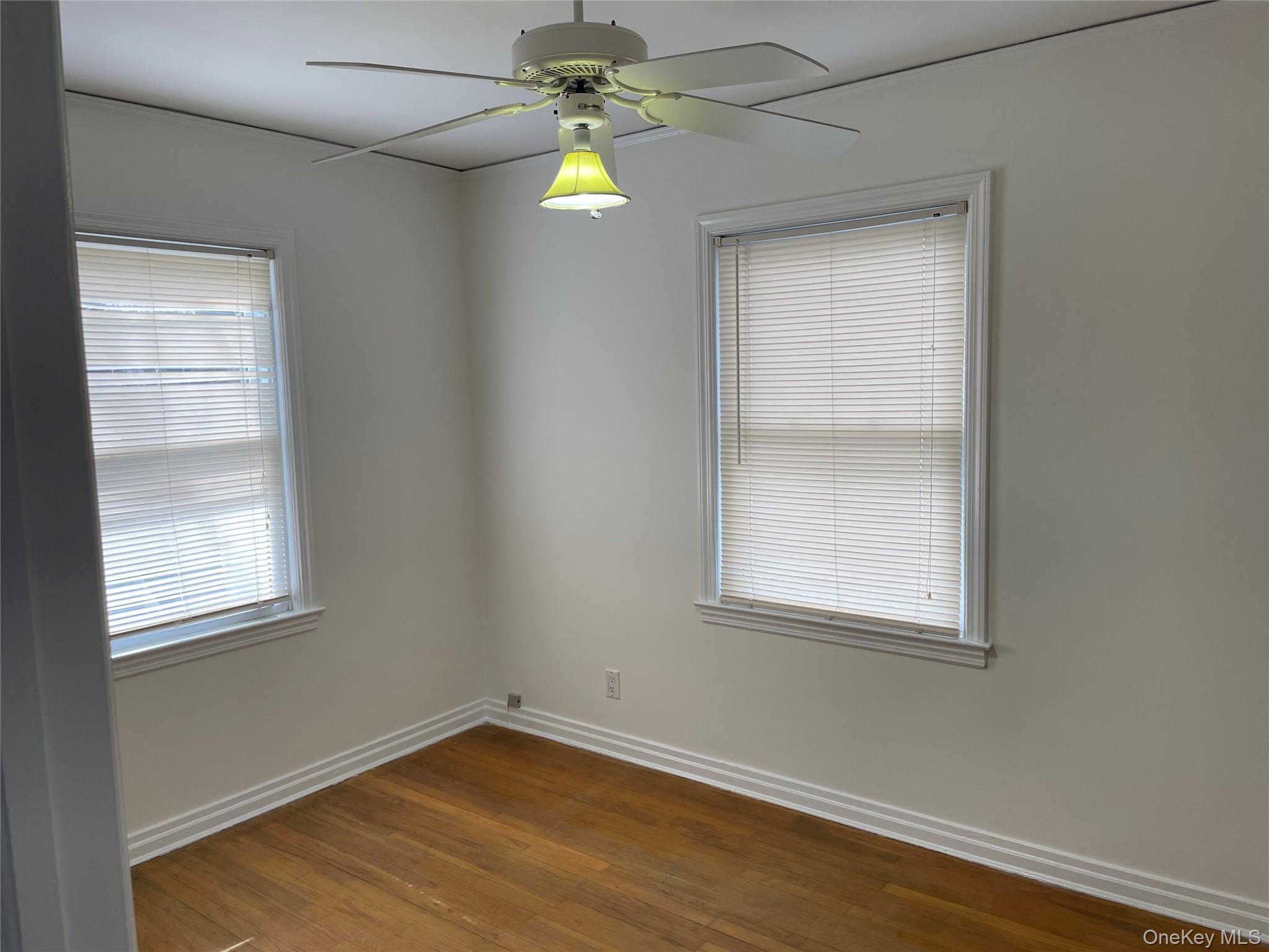 8 Cameron Lane Valley Stream, NY 11581 - Photo 16 of 33 1st floor bedroom #2