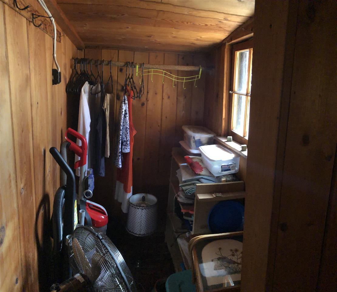 8783 South Dunns Farm Road Maple City, MI 49664 - Photo 19 of 21 1846928-18.JPG