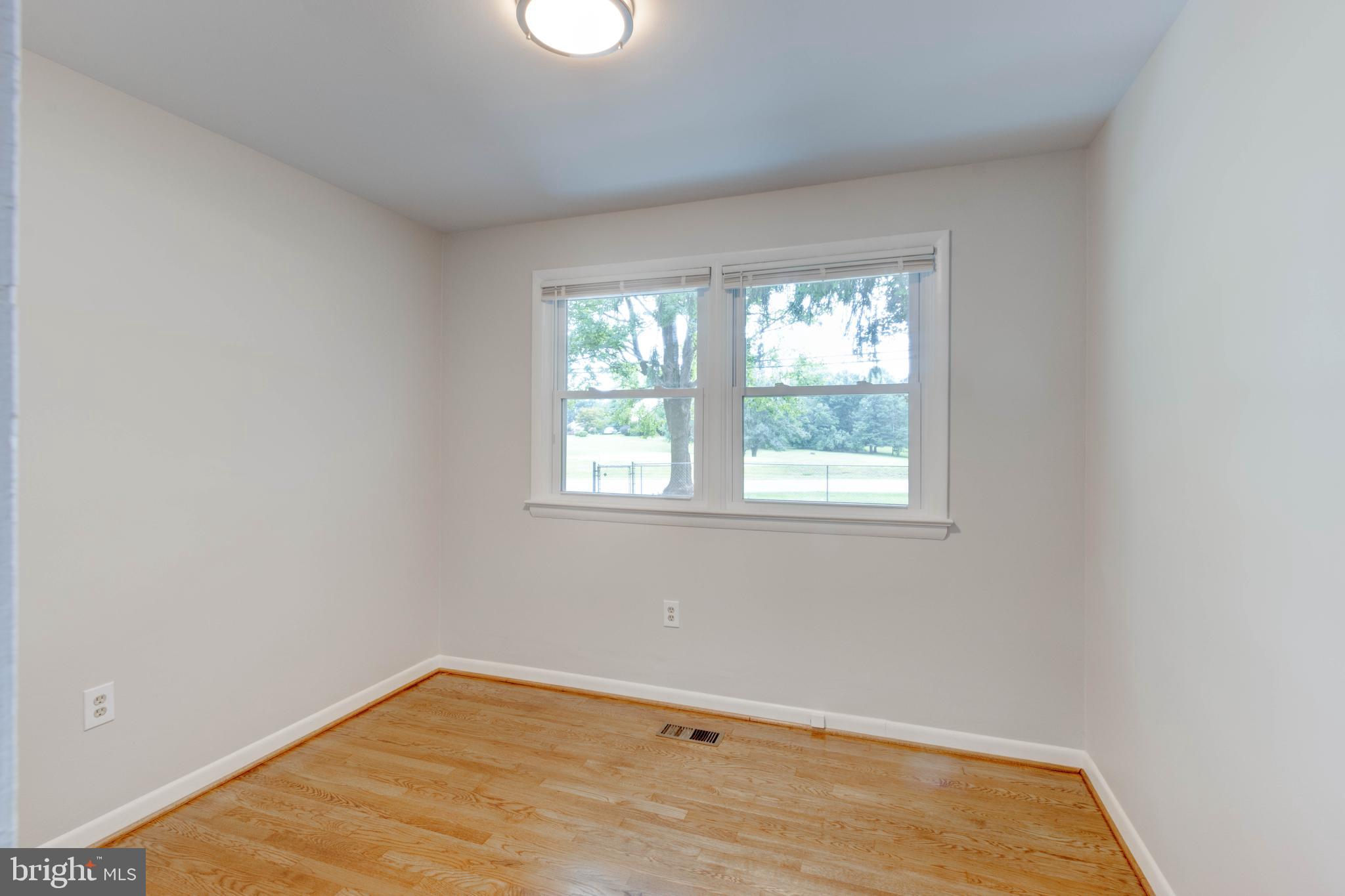 18200 Muncaster Road Derwood, MD 20855 - Photo 29 of 45