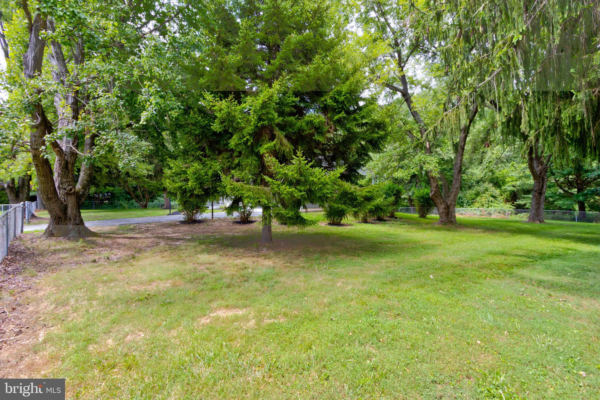 18200 Muncaster Road Derwood, MD 20855 - Photo 4 of 45