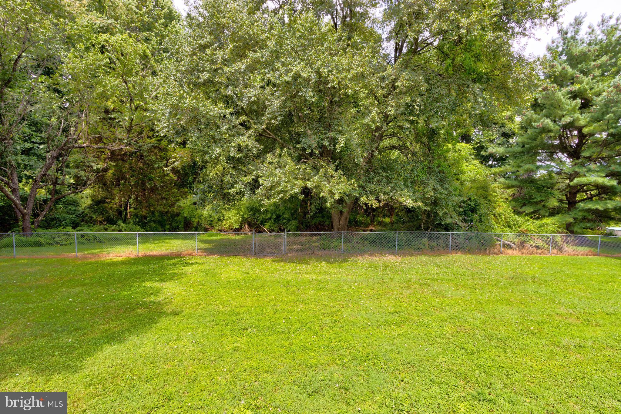 18200 Muncaster Road Derwood, MD 20855 - Photo 42 of 45