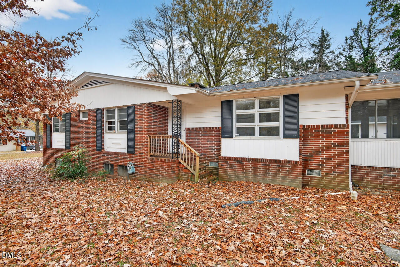237 Latta Road Durham, NC 27712 - Photo 2 of 26 05