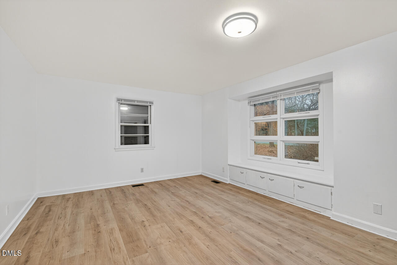 237 Latta Road Durham, NC 27712 - Photo 4 of 26 08
