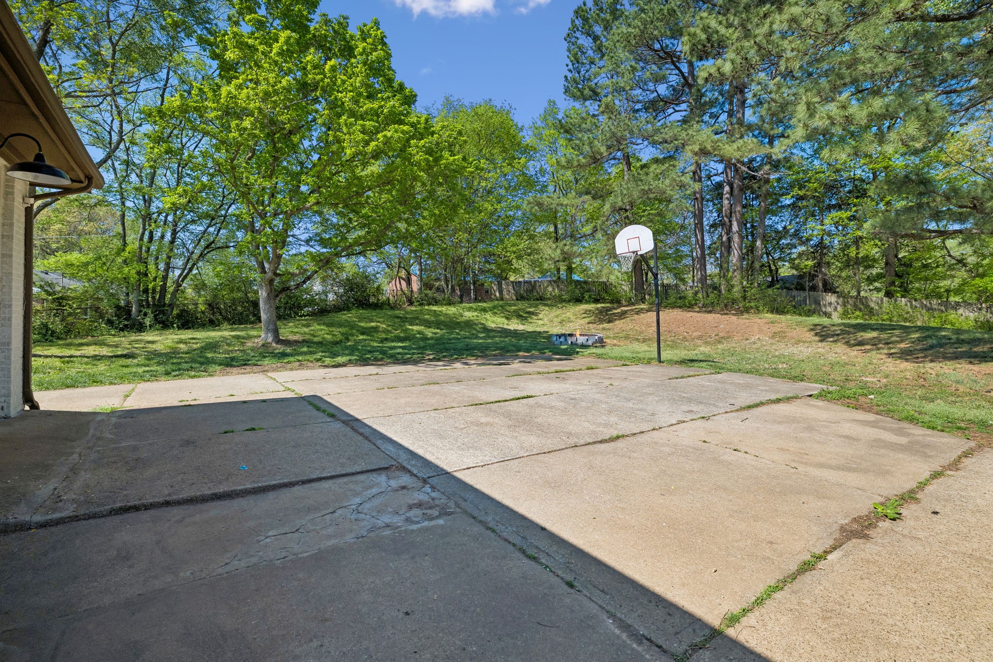 1502 Pinetree Road Clarksville, TN 37042 - Photo 16 of 63 Gallery Image 16