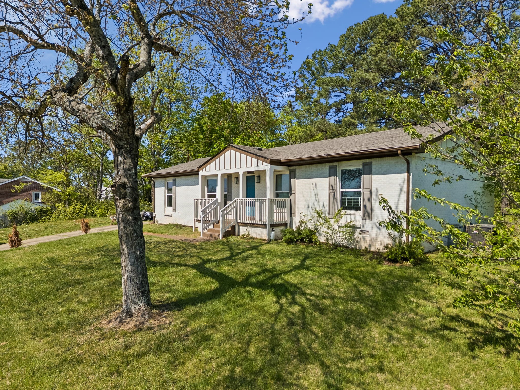 1502 Pinetree Road Clarksville, TN 37042 - Photo 27 of 63 Gallery Image 27