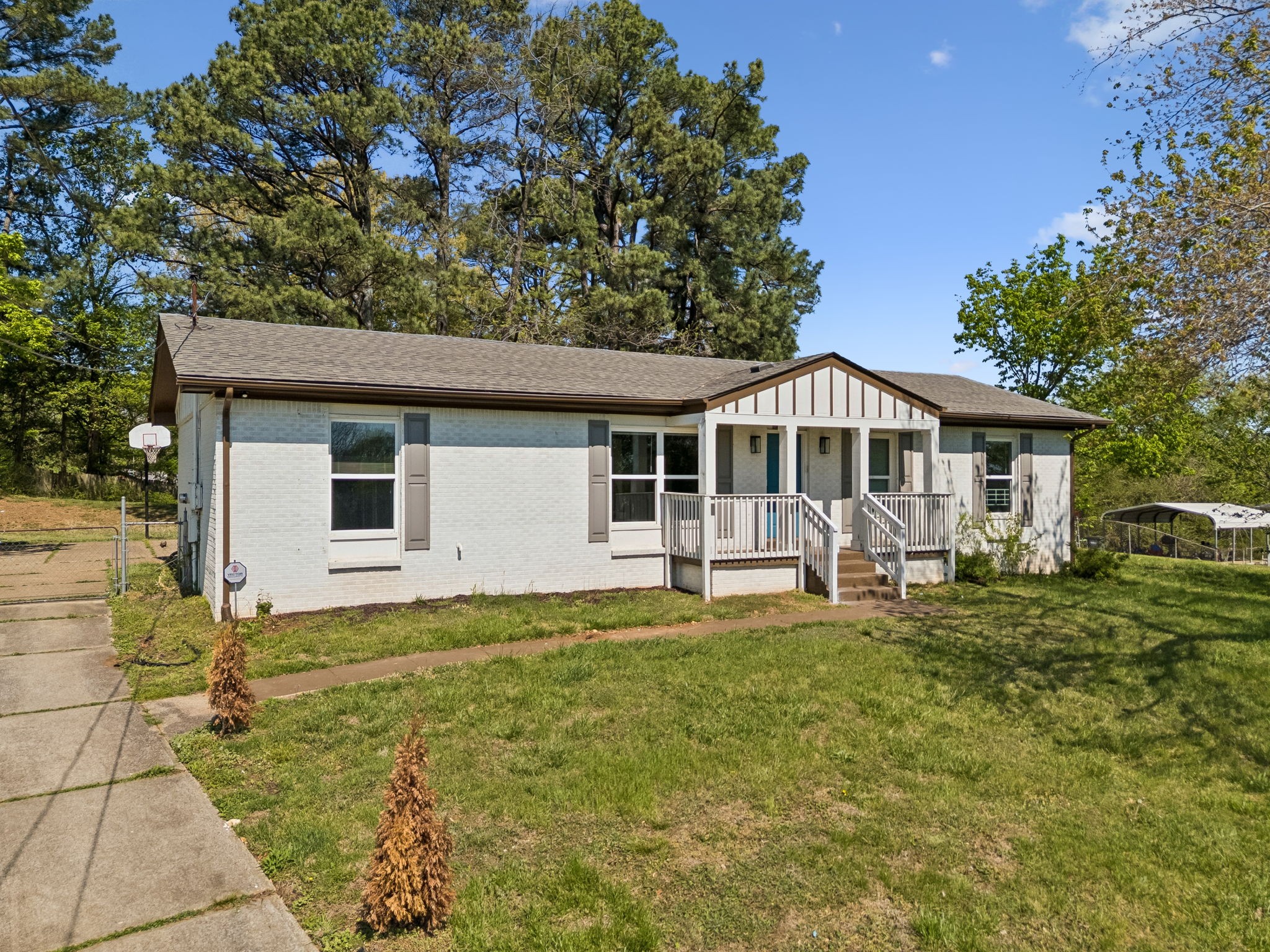 1502 Pinetree Road Clarksville, TN 37042 - Photo 44 of 63 Gallery Image 44