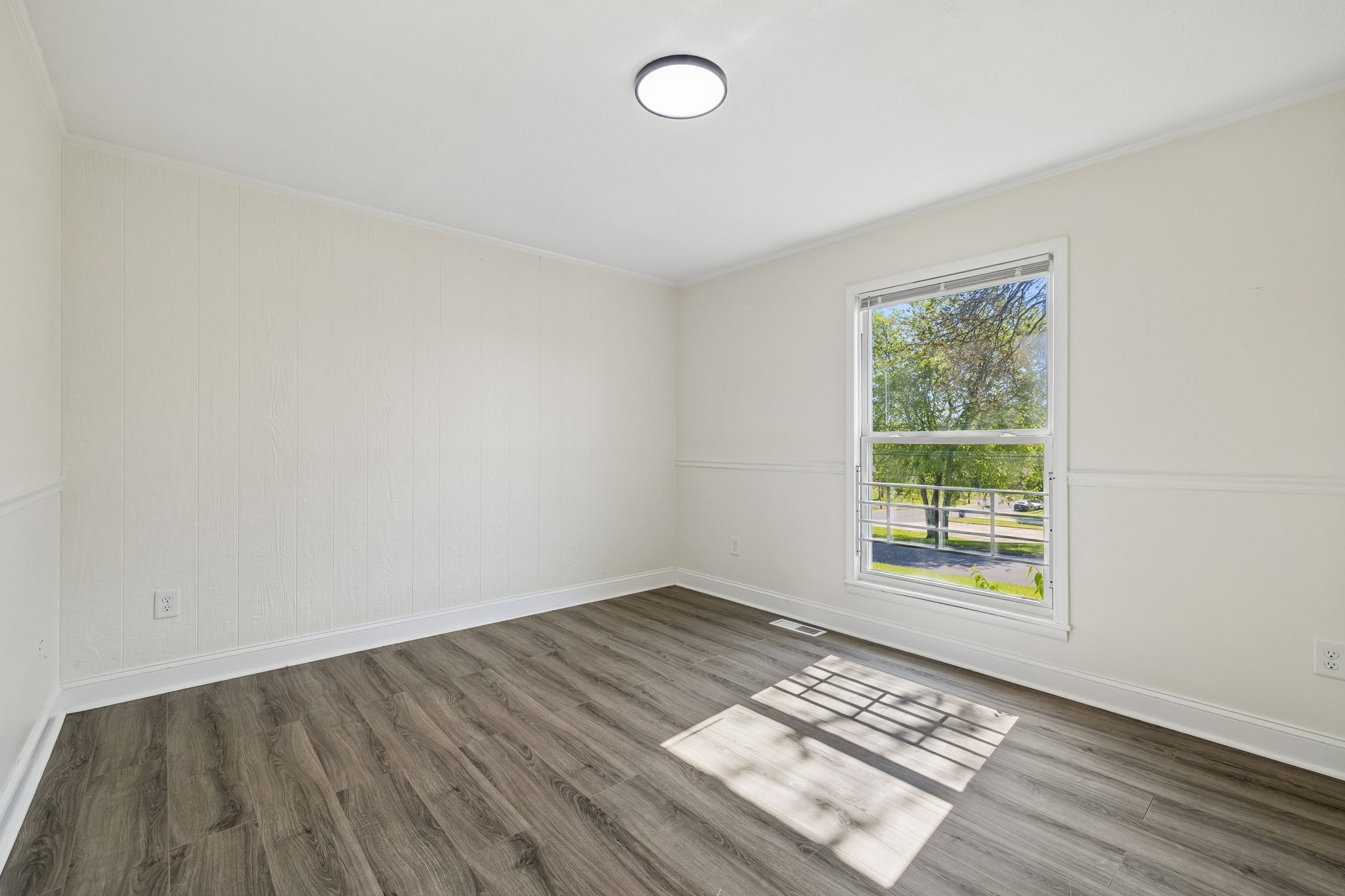 1502 Pinetree Road Clarksville, TN 37042 - Photo 9 of 63 Gallery Image 9