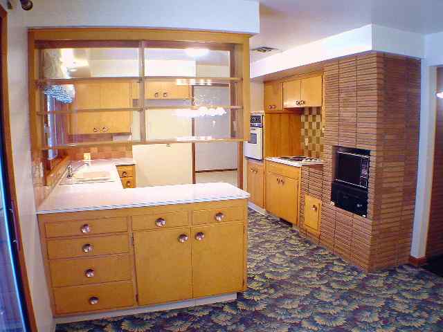 1104 West Edgehill Road Spokane, WA 99218 - Photo 3 of 9 Gallery Image 3