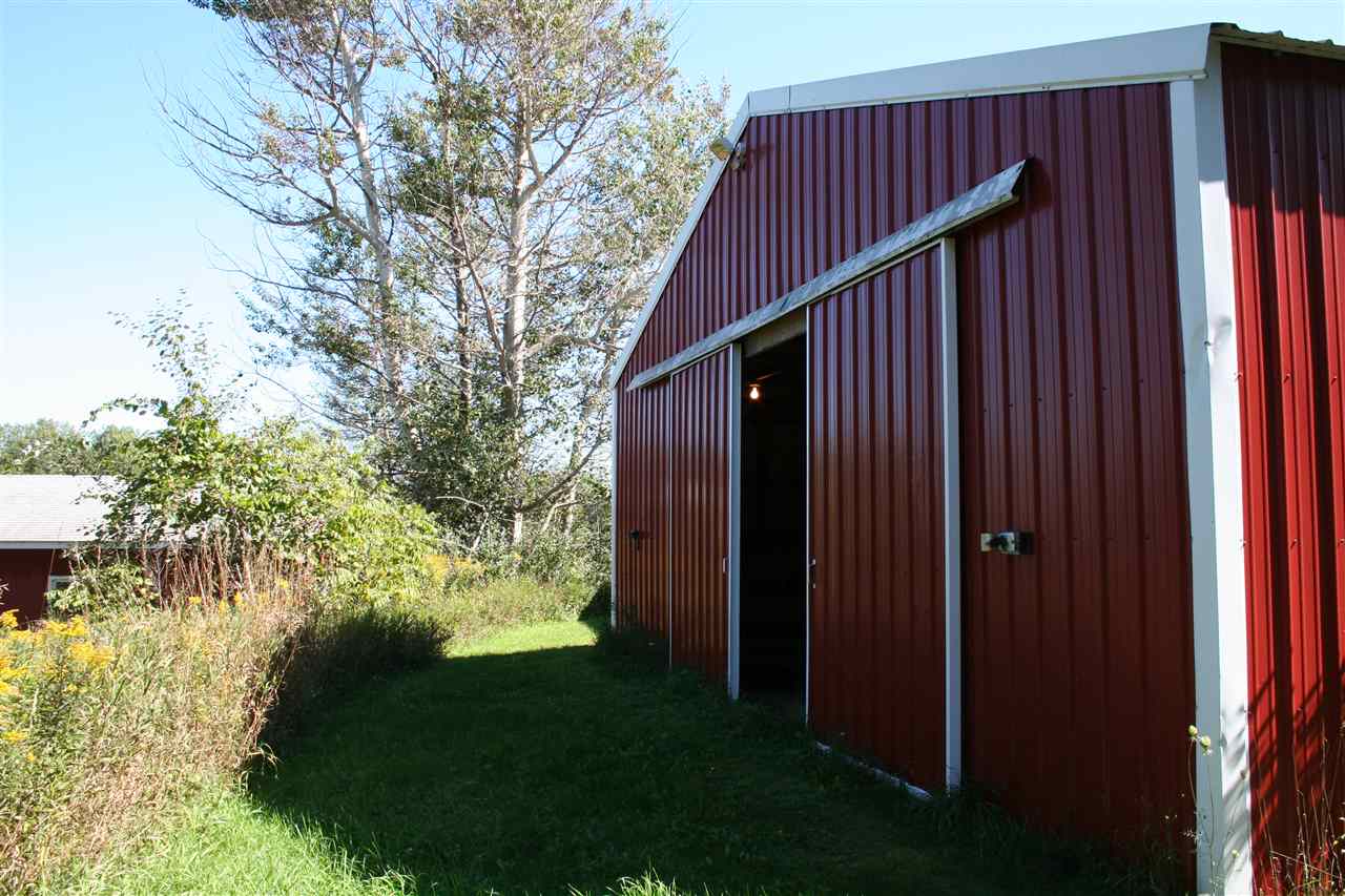 11620 East Tatch Road Suttons Bay, MI 49682 - Photo 64 of 87 1806457-63.JPG