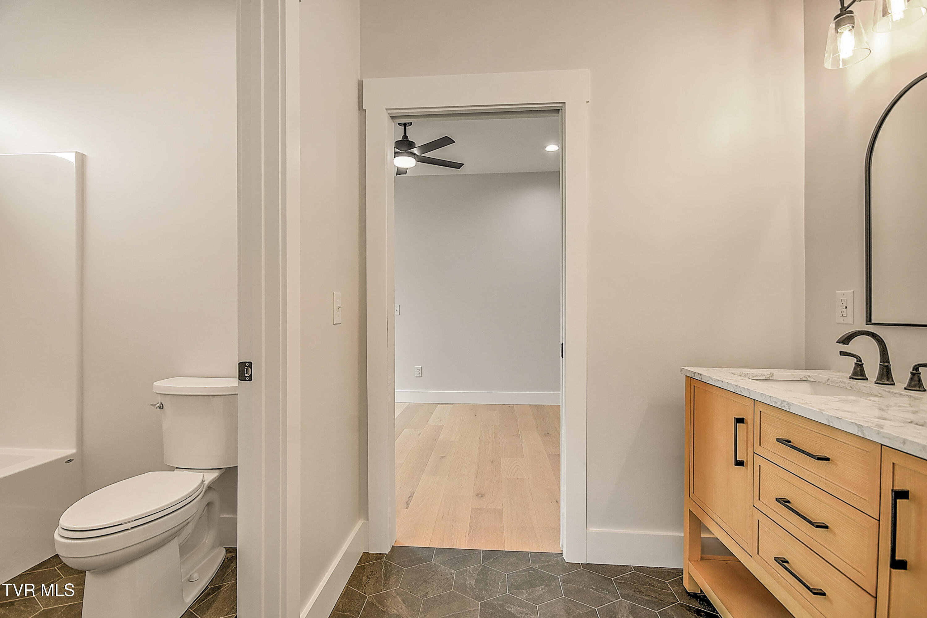 4589 Old Stage Road Kingsport, TN 37664 - Photo 42 of 59 4598 Old Stage SM-42