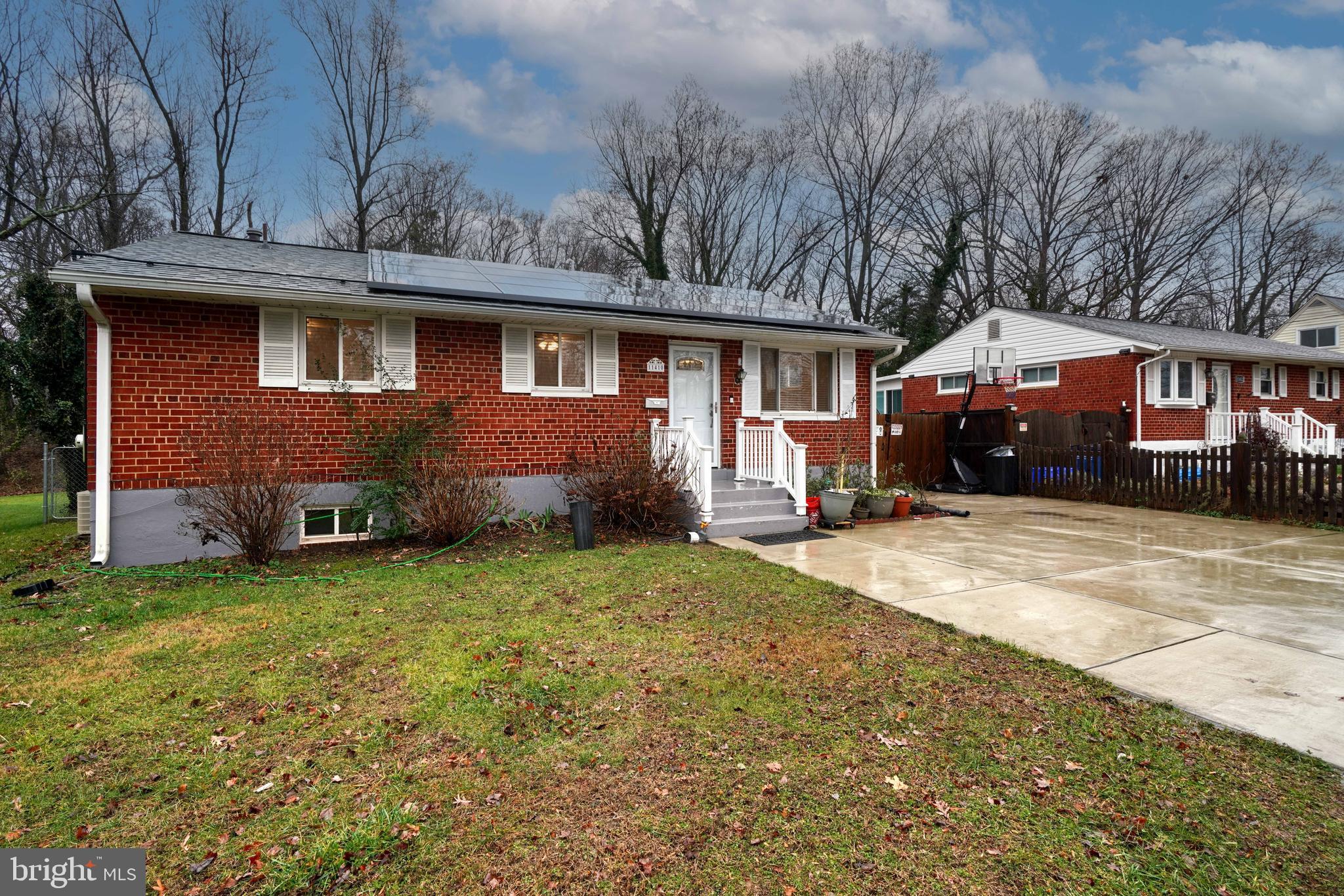 11410 Schuylkill Road Rockville, MD 20852 - Photo 2 of 69