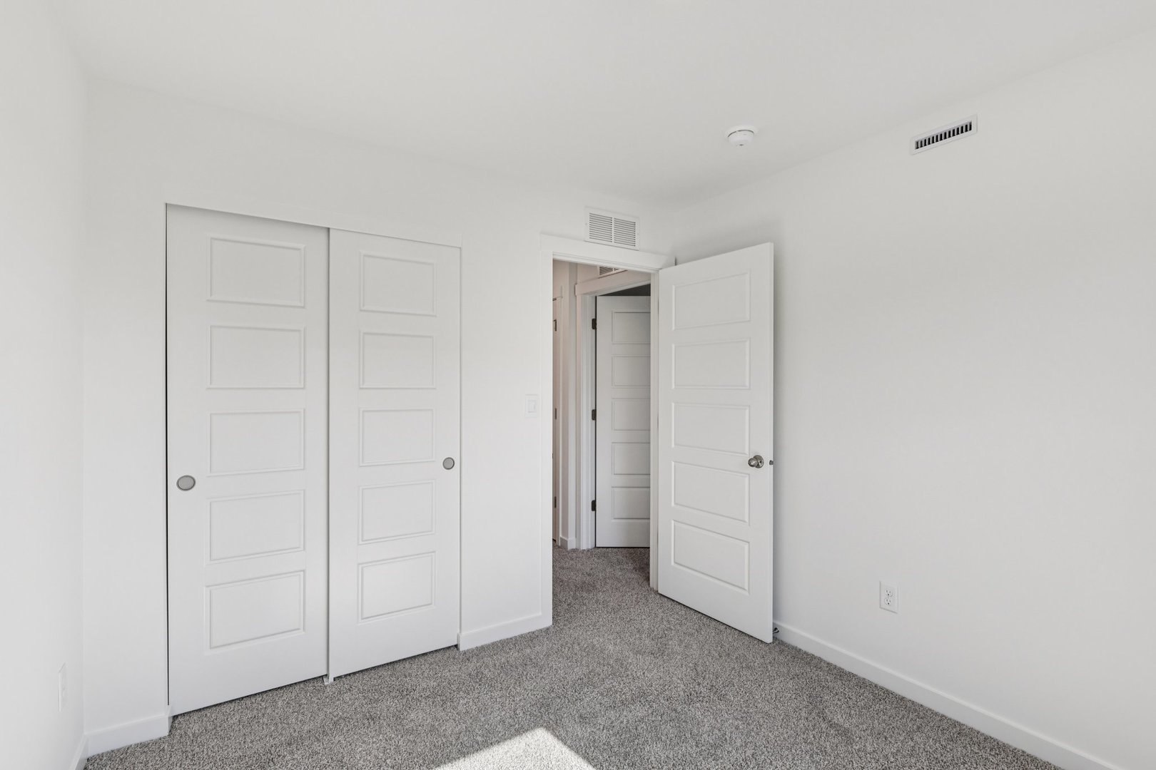 1431 Oakfield Lane Pingree Grove, IL 60140 - Photo 17 of 58