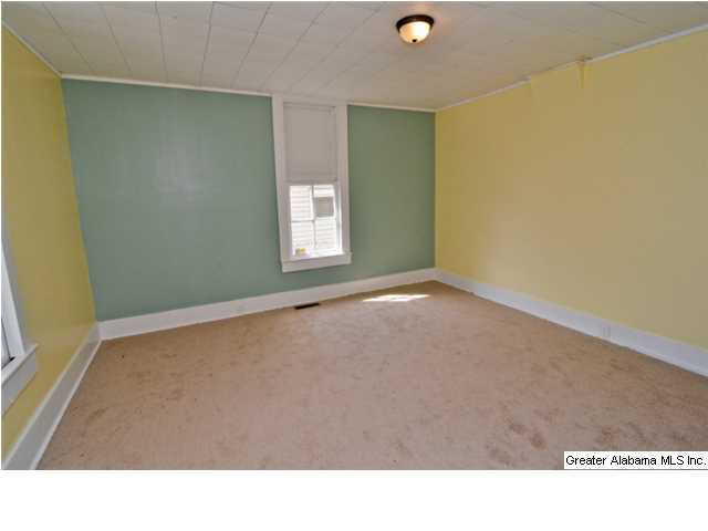 1017 15th Place Southwest Birmingham, AL 35211 - Photo 2 of 30