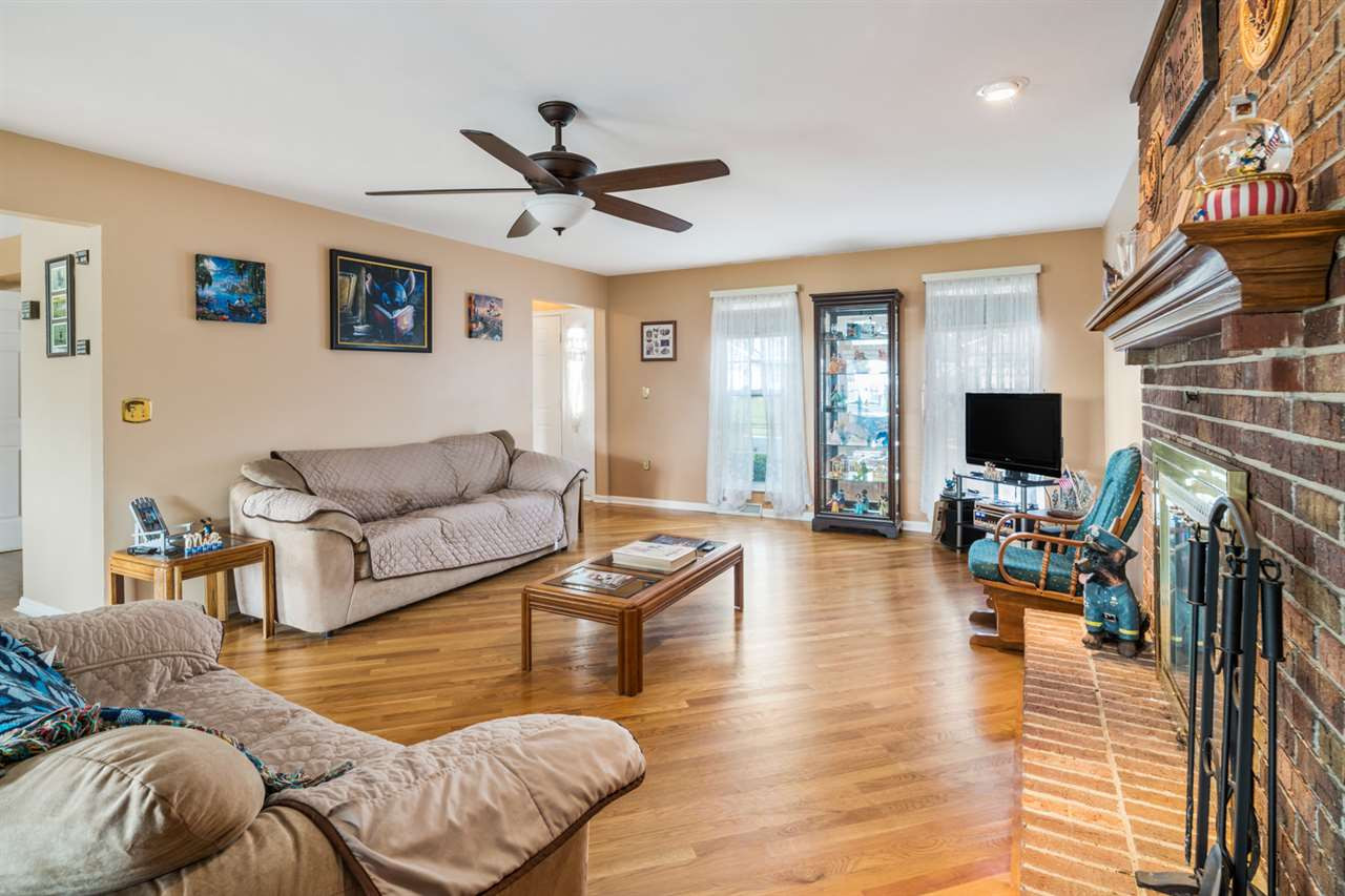 1223 Cayton Road Florence, KY 41042 - Photo 5 of 29 Gallery Image 5