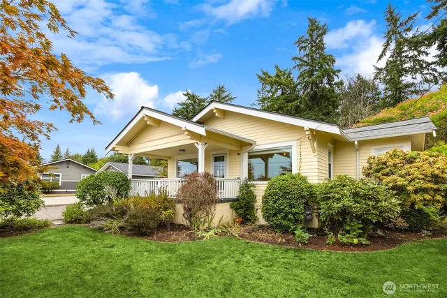 $799,000 | 18330 9th Avenue Northeast, Poulsbo, WA 98370