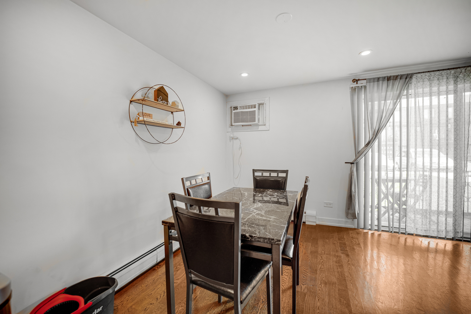 9819 Nottingham Avenue, Unit 106 Chicago Ridge, IL 60415 - Photo 8 of 20 Gallery Image 8