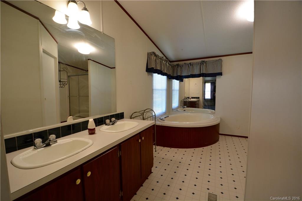 6300 Wright Road Kannapolis, NC 28081 - Photo 10 of 19