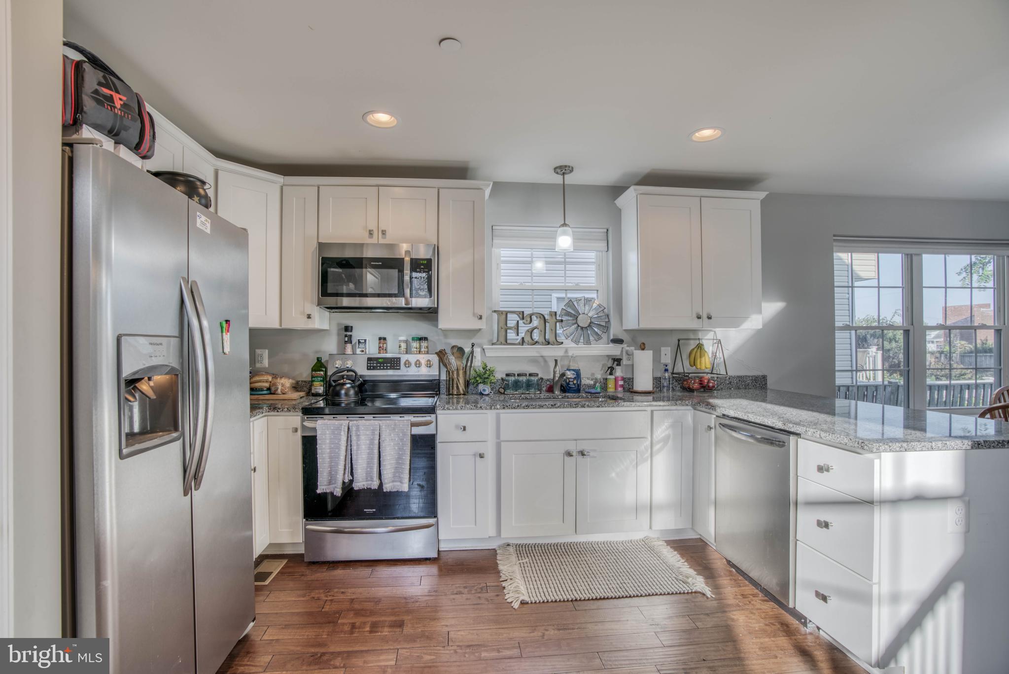161 Riviera Drive Pasadena, MD 21122 - Photo 3 of 52 Gallery Image 3