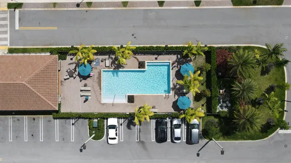 $3,400 | 6574 South Anise Court, Davie, FL 33314