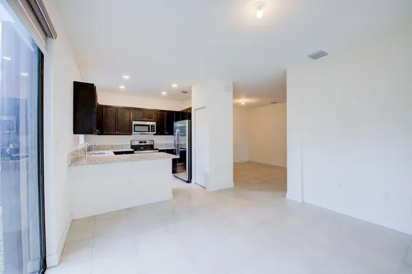 $3,400 | 6574 South Anise Court, Davie, FL 33314