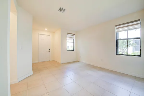 $3,400 | 6574 South Anise Court, Davie, FL 33314