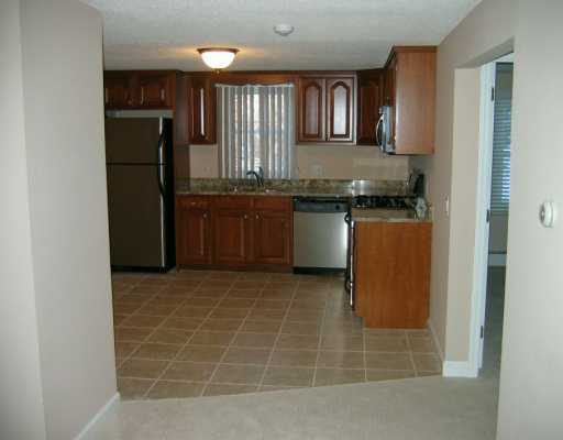113 New River Road, Unit 4 Lincoln, RI 02838 - Photo 3 of 5 Kitchen.