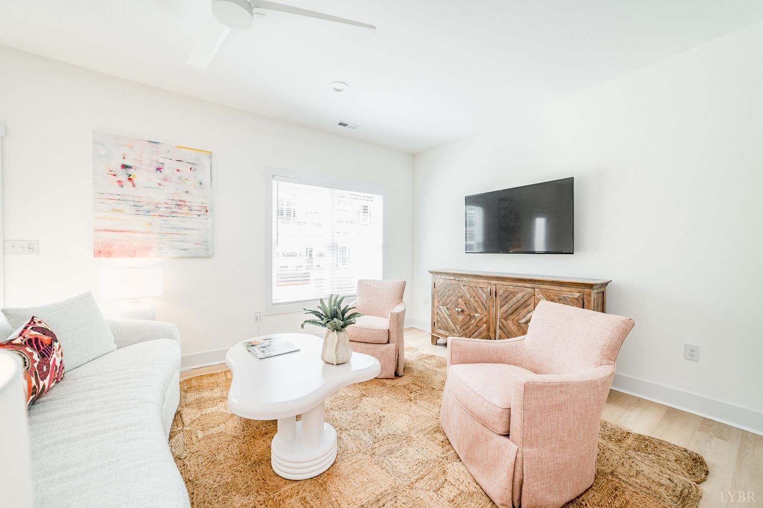 556 Leesville Road, Unit 1003 Lynchburg, VA 24502 - Photo 15 of 40