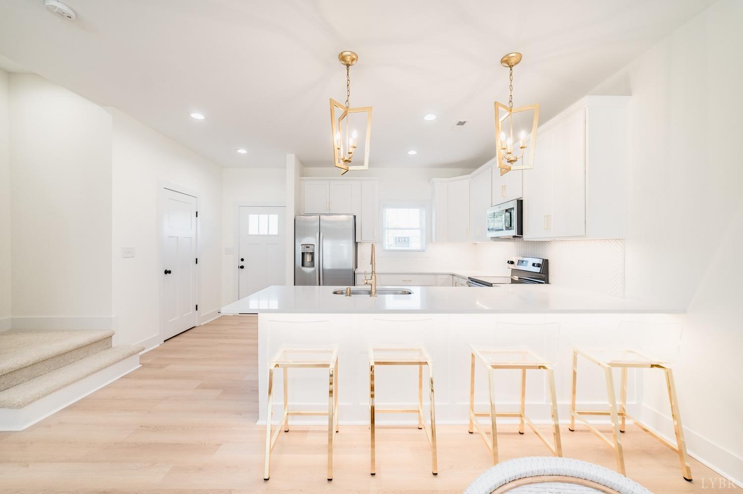 556 Leesville Road, Unit 1003 Lynchburg, VA 24502 - Photo 7 of 40