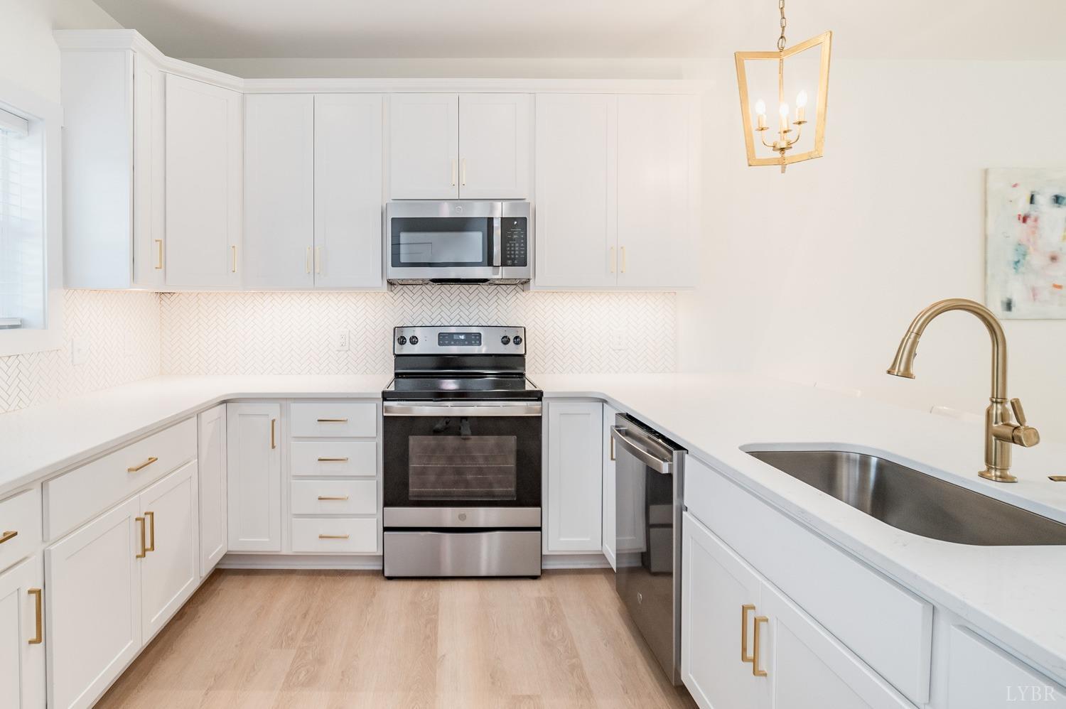 556 Leesville Road, Unit 1003 Lynchburg, VA 24502 - Photo 9 of 40