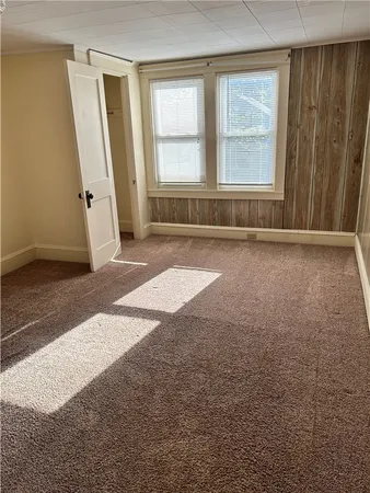 $1,200 | 970 Scio Street, Elmira, NY 14901